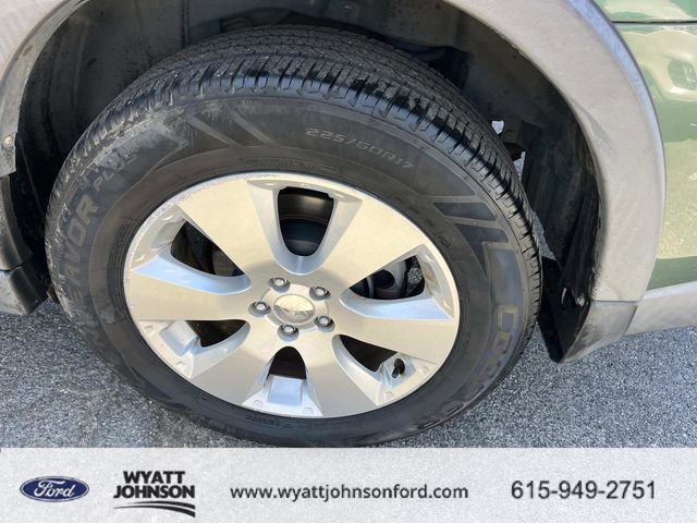 Used 2011 Subaru Outback 2.5i Premium w/ All-Weather Pkg AWD/4WD image 11