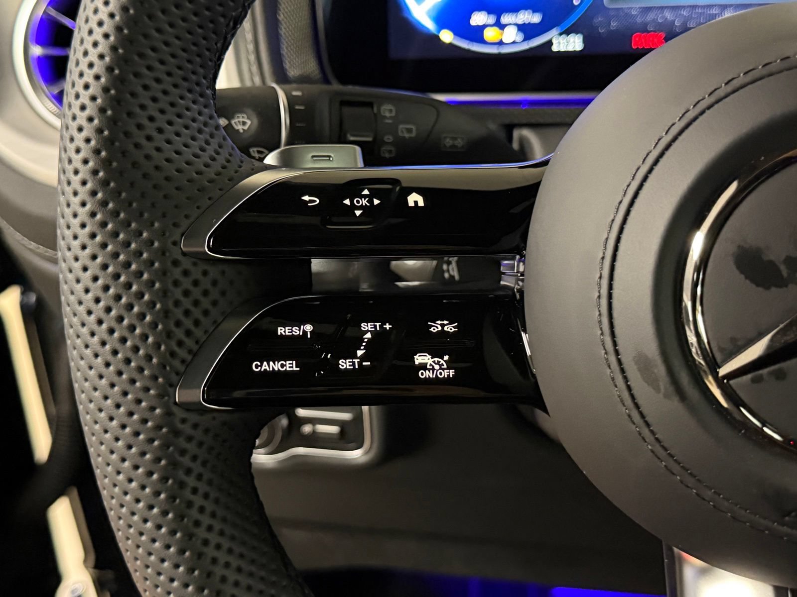 New 2026 Mercedes-Benz G 580 w/ EQ Technology image 21