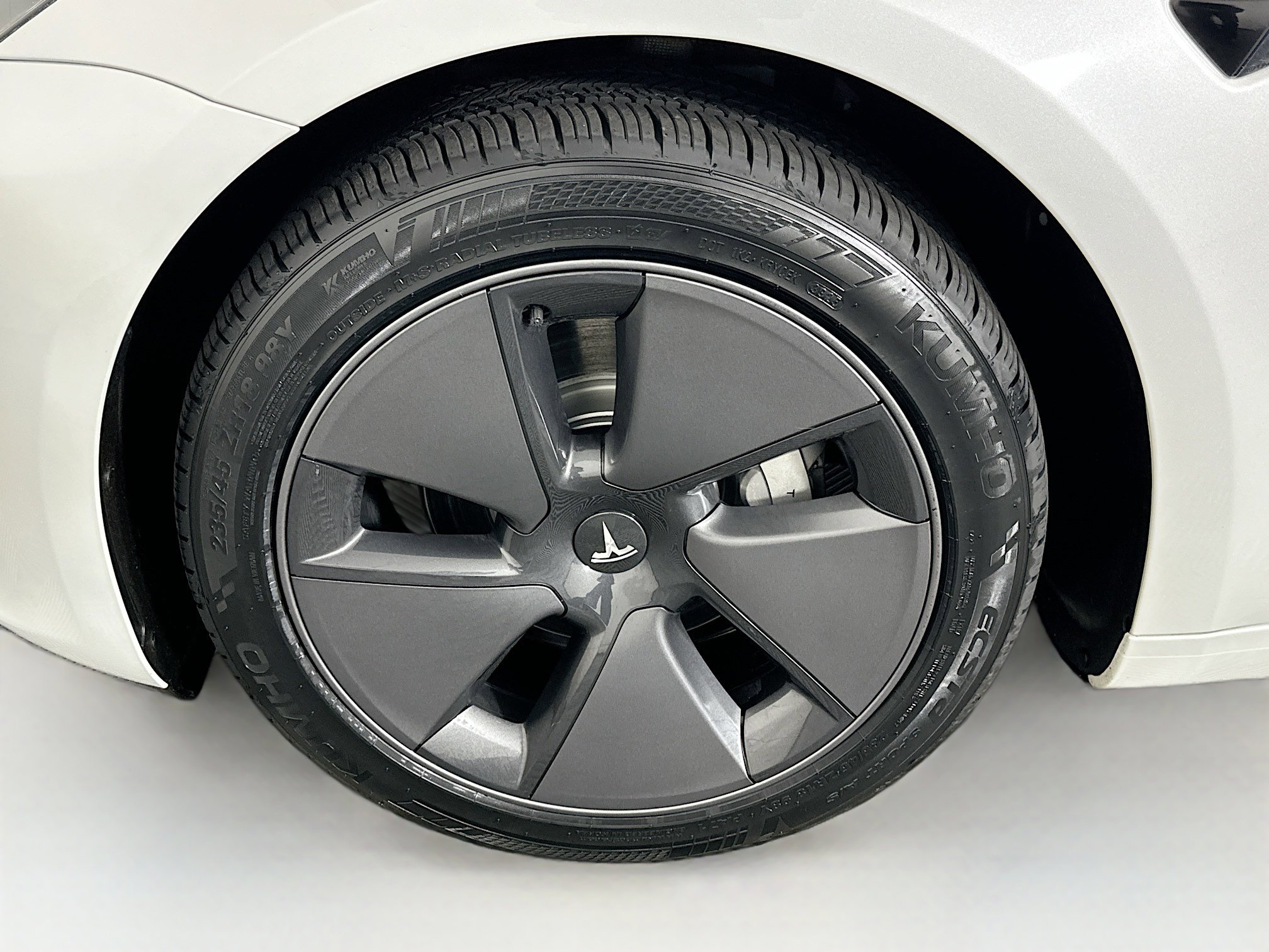 Used 2023 Tesla Model 3 Standard Range RWD image 11