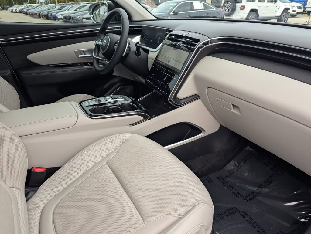 Used 2023 Hyundai Tucson Limited image 9