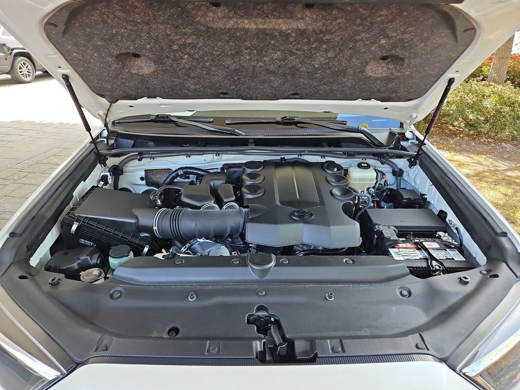 Used 2021 Toyota 4Runner Limited image 41