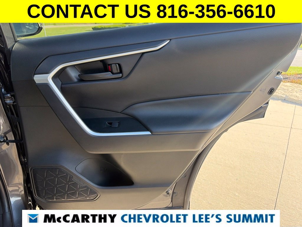 Used 2025 Toyota RAV4 LE FWD image 30
