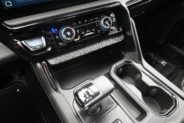 Used 2023 GMC Sierra 1500 AT4X AWD/4WD image 9