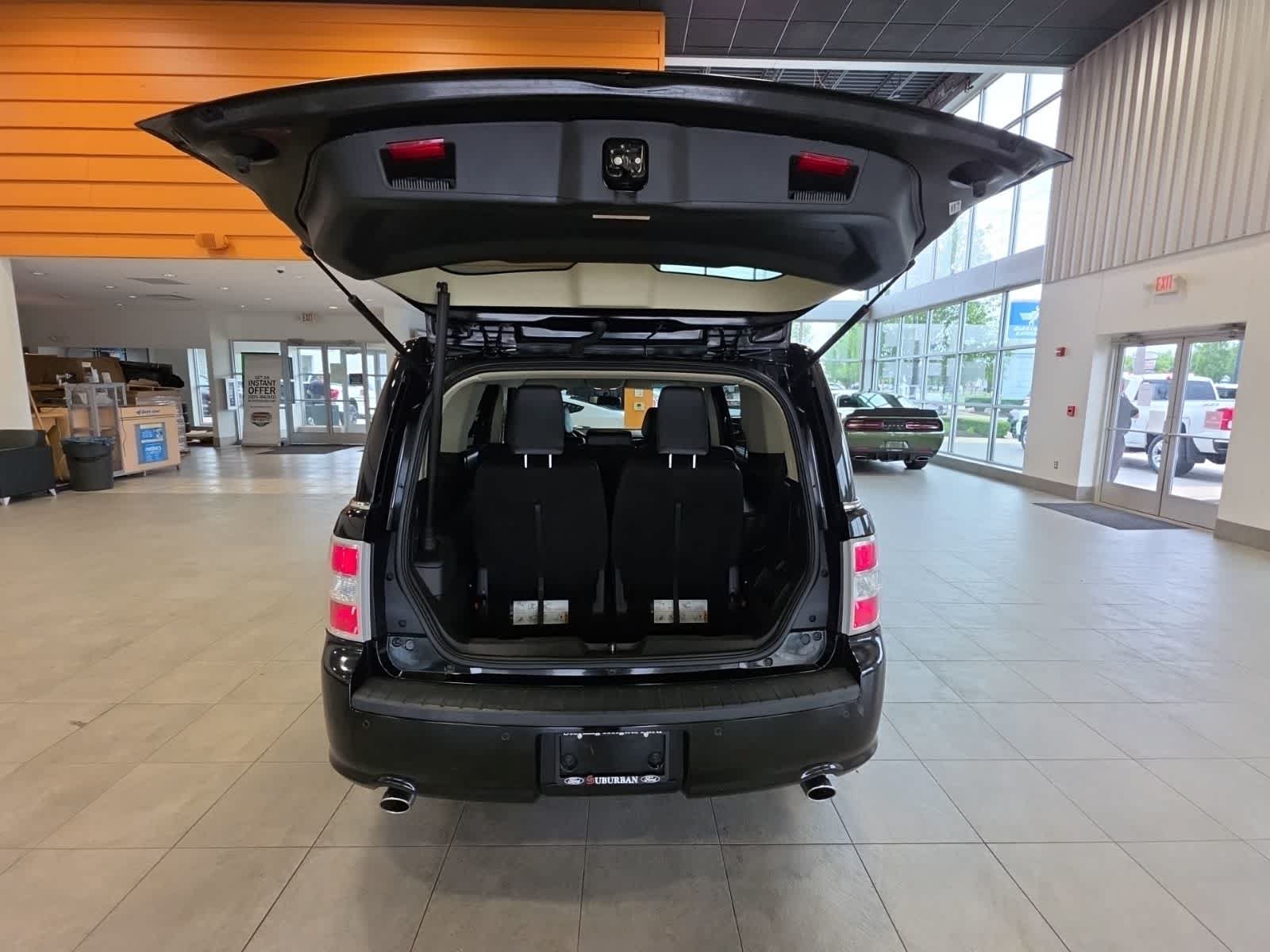 Used 2018 Ford Flex SEL w/ Equipment Group 202A AWD/4WD image 11