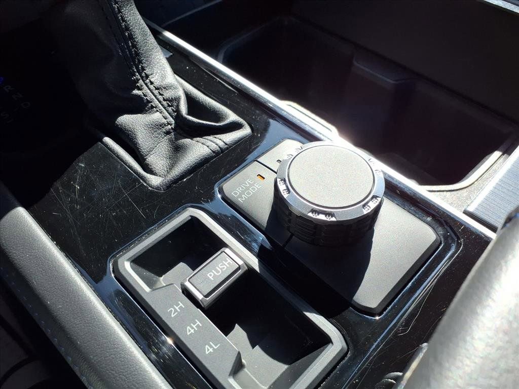 Used 2023 Toyota Tundra Platinum image 7