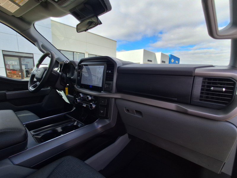 Used 2025 Ford F150 XLT w/ Equipment Group 301A Standard AWD/4WD image 14