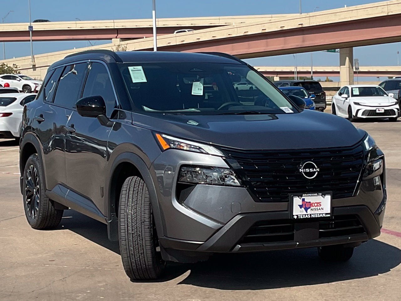 New 2026 Nissan Rogue Dark Armor FWD image 3