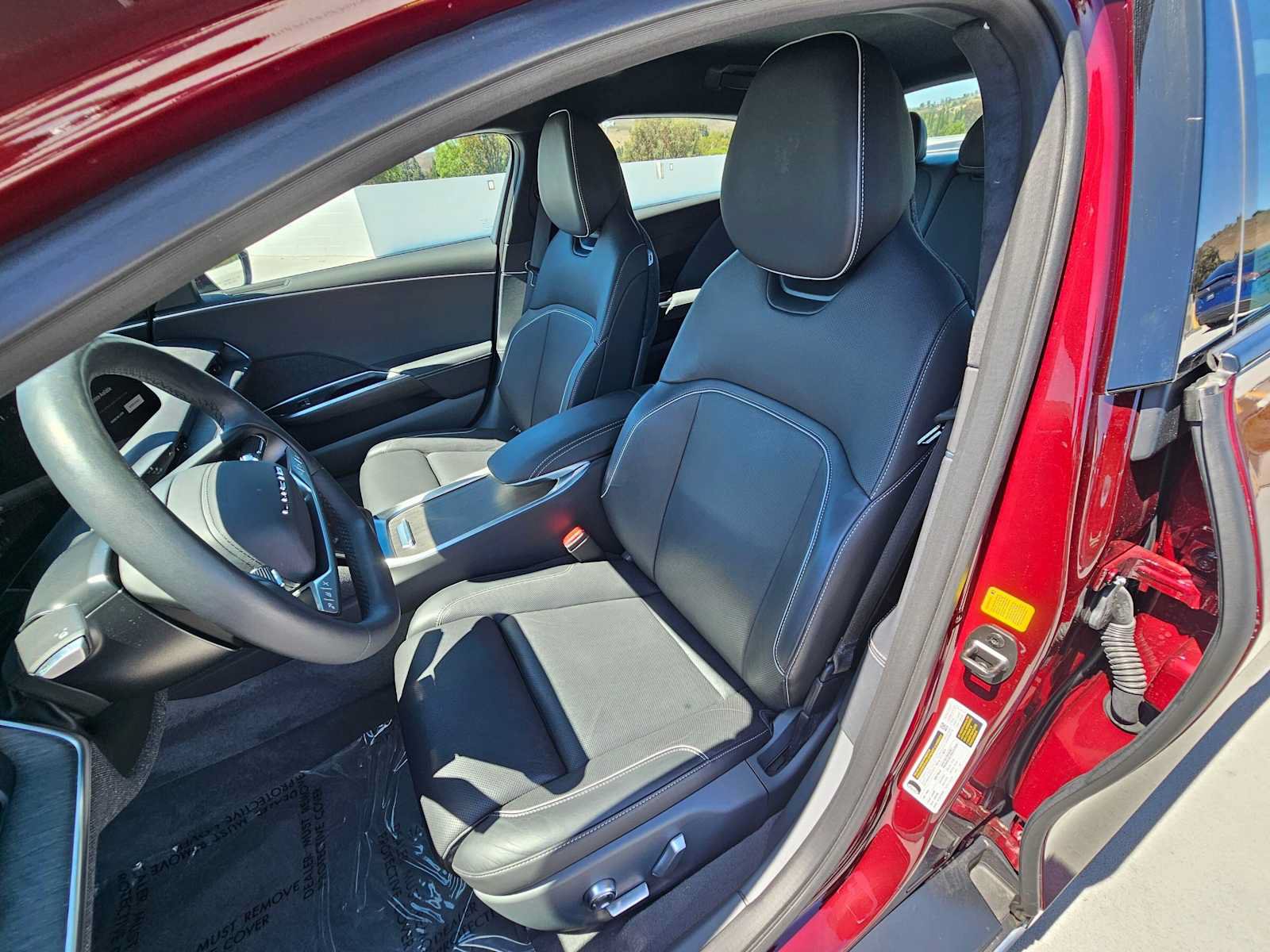 Used 2025 Lucid Air Touring AWD/4WD image 21