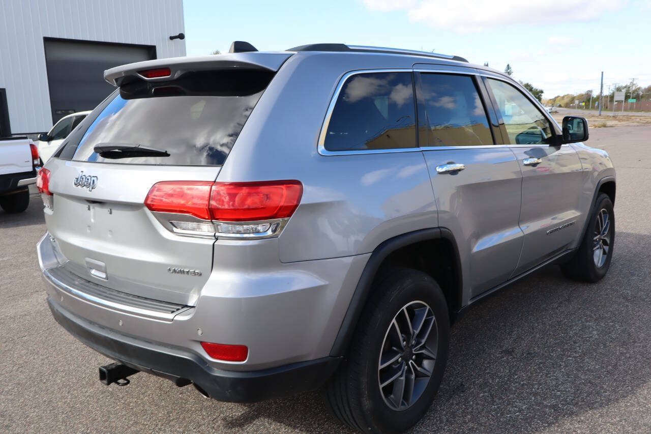 Used 2019 Jeep Grand Cherokee Limited AWD/4WD image 3