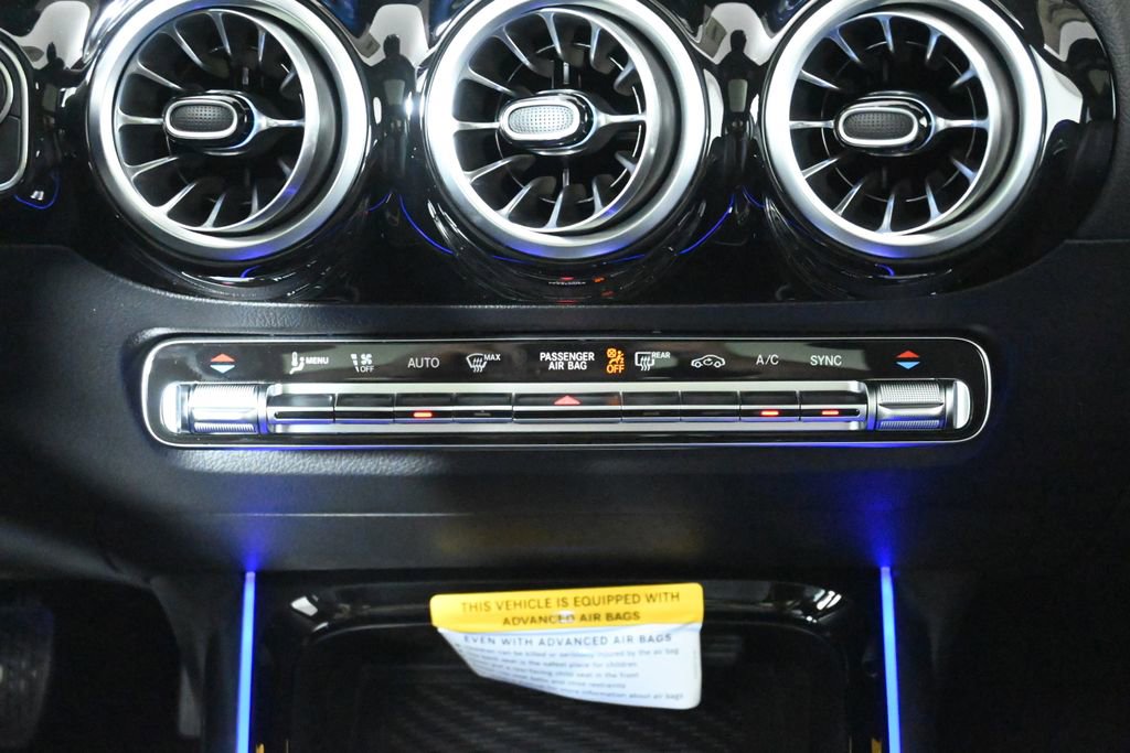 Certified 2026 Mercedes-Benz GLA 250 4MATIC image 18