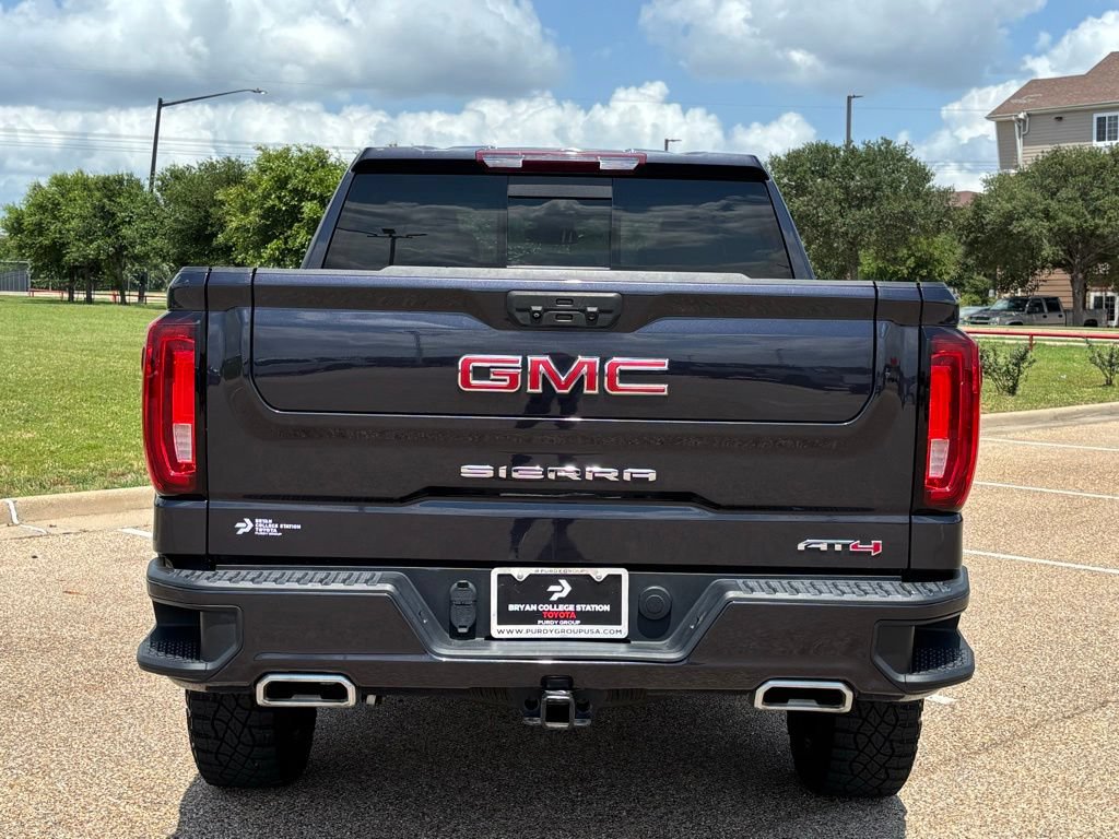 Used 2022 GMC Sierra 1500 AT4 w/ AT4 Preferred Package AWD/4WD image 6