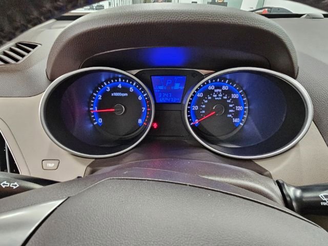 Used 2012 Hyundai Tucson GLS image 13