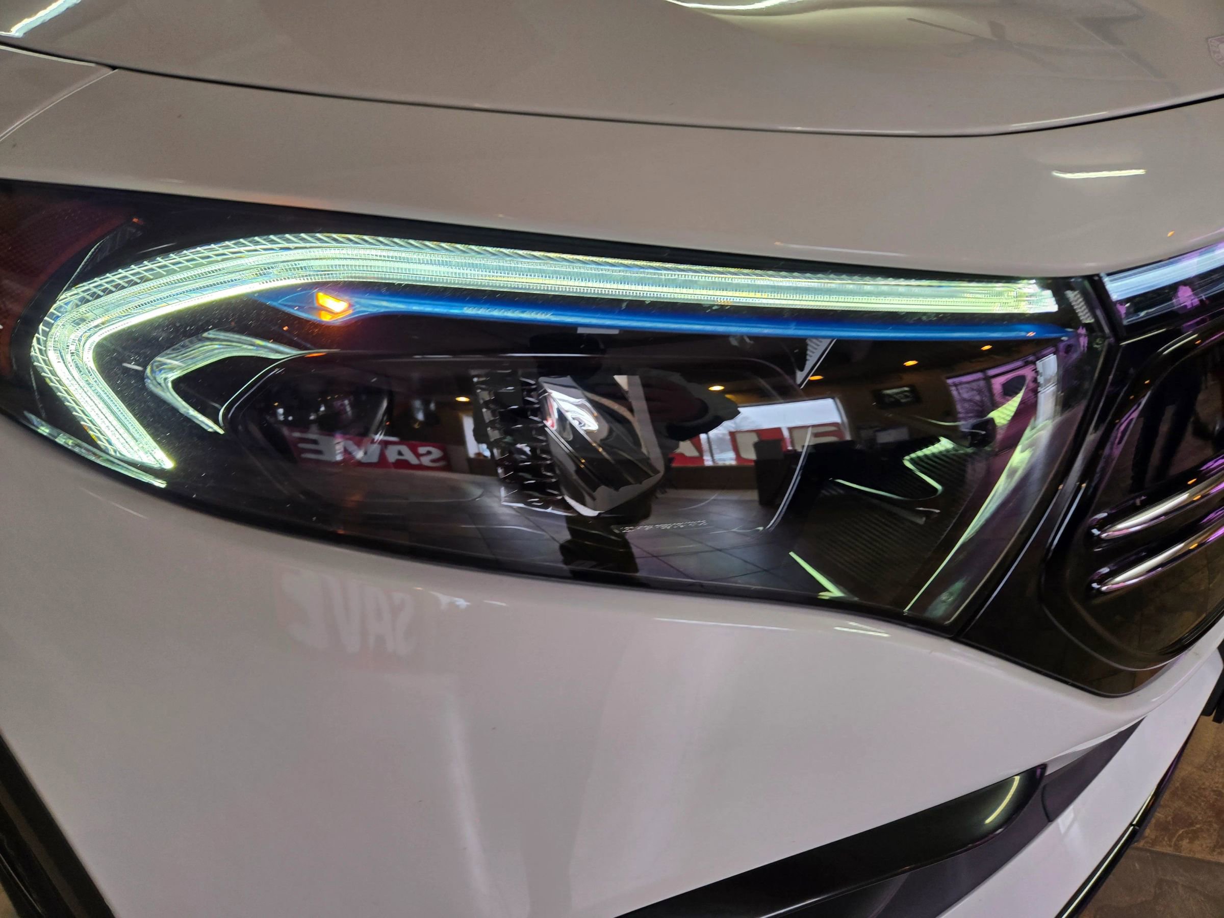 Used 2023 Mercedes-Benz EQB 350 4MATIC SUV image 17