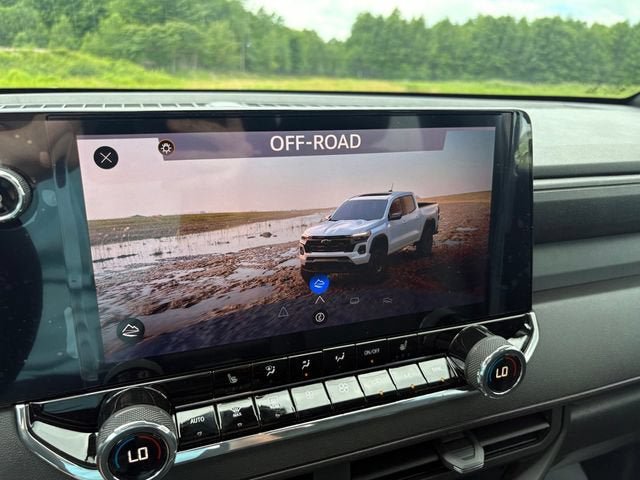 New 2026 Chevrolet Colorado Trail Boss AWD/4WD image 34