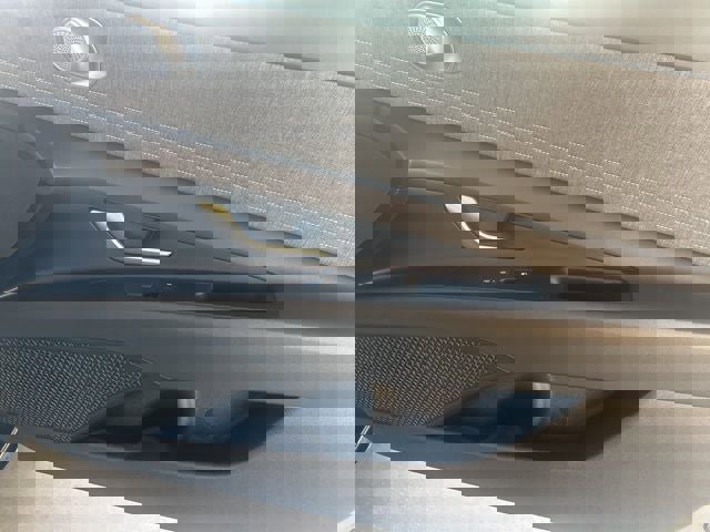 New 2026 Hyundai Elantra Limited image 30