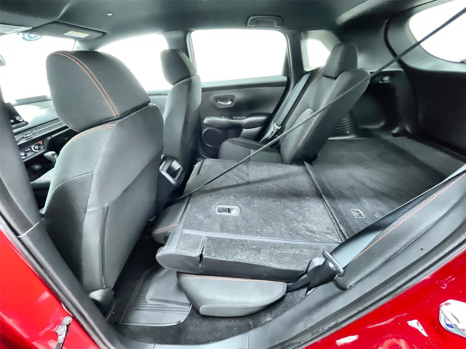 Certified 2025 Honda HR-V Sport image 23