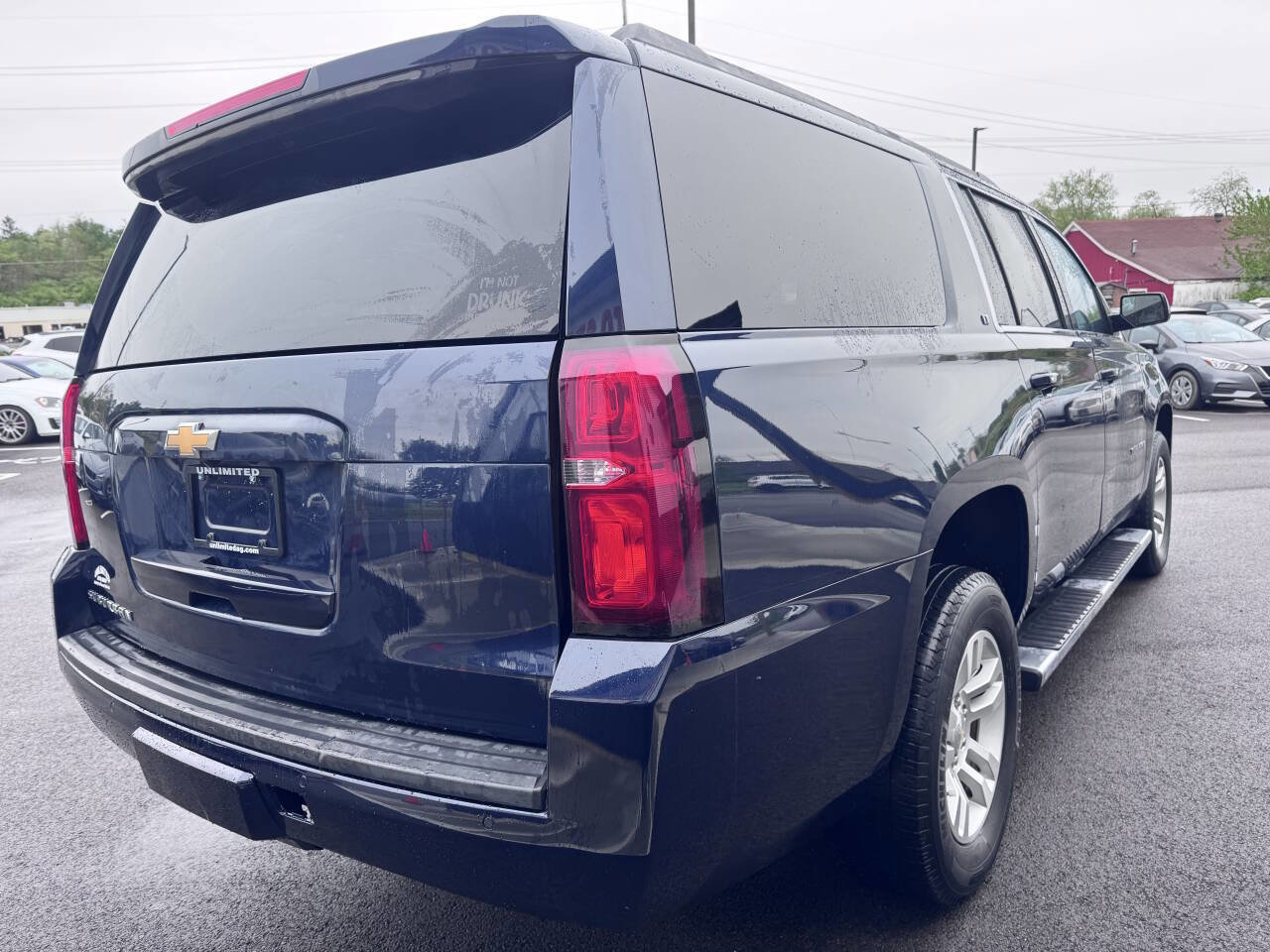 Used 2019 Chevrolet Suburban LT w/ Luxury Package AWD/4WD image 6
