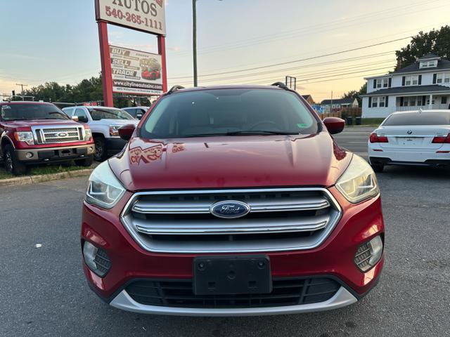 Used 2017 Ford Escape SE w/ SE Leather Comfort Package image 3