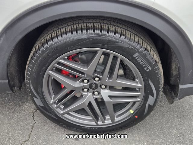 New 2026 Ford Explorer ST w/ Sun And Sound Package image 13