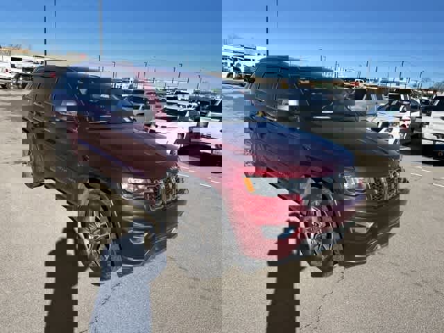 Used 2019 Jeep Grand Cherokee Limited image 24