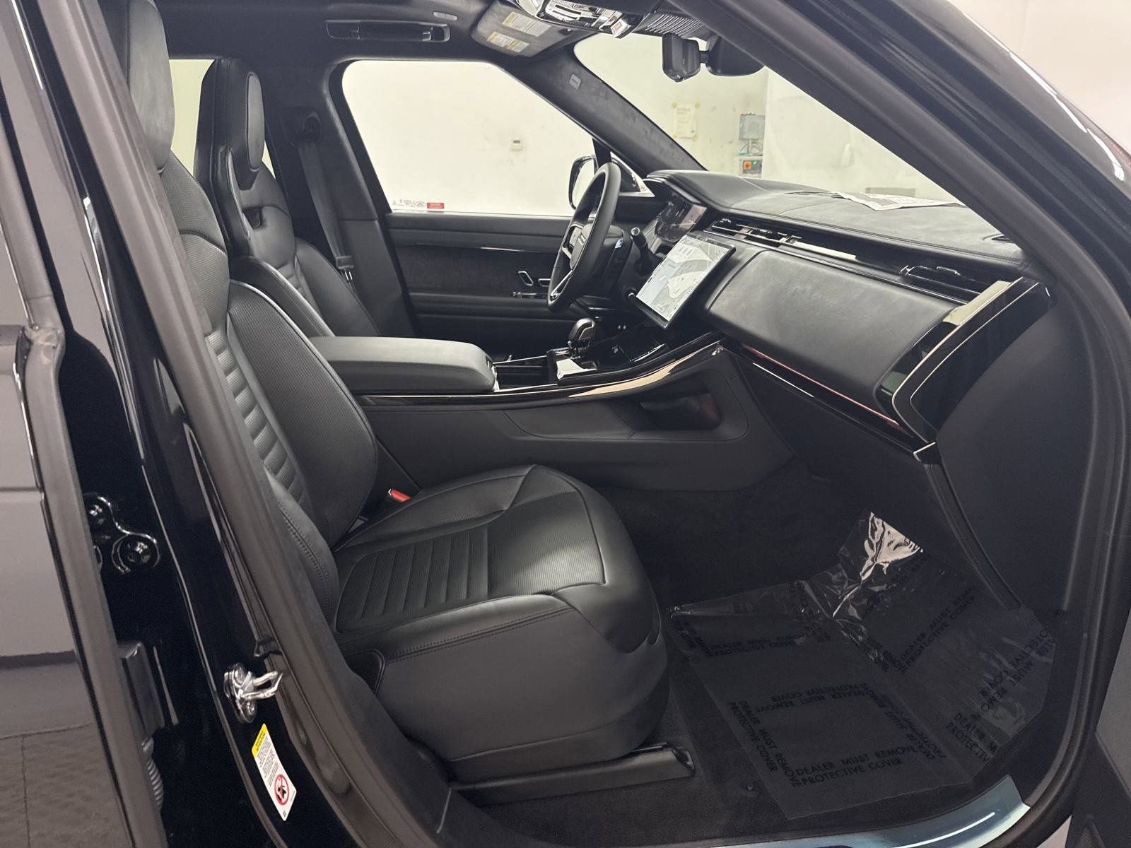 New 2025 Land Rover Range Rover Sport SV Edition Two image 20