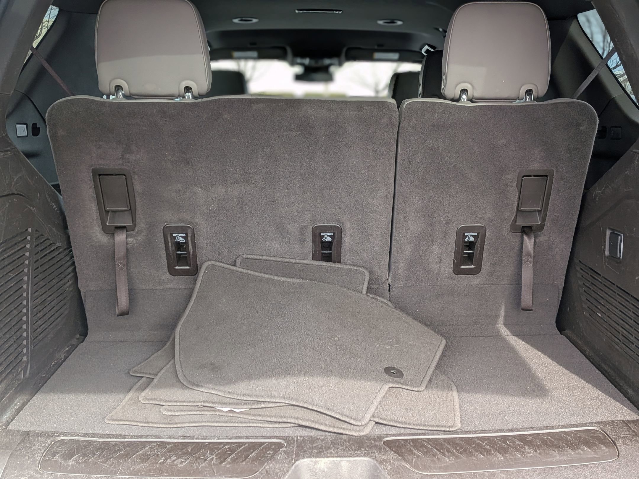 Used 2024 Chevrolet Tahoe LT image 35