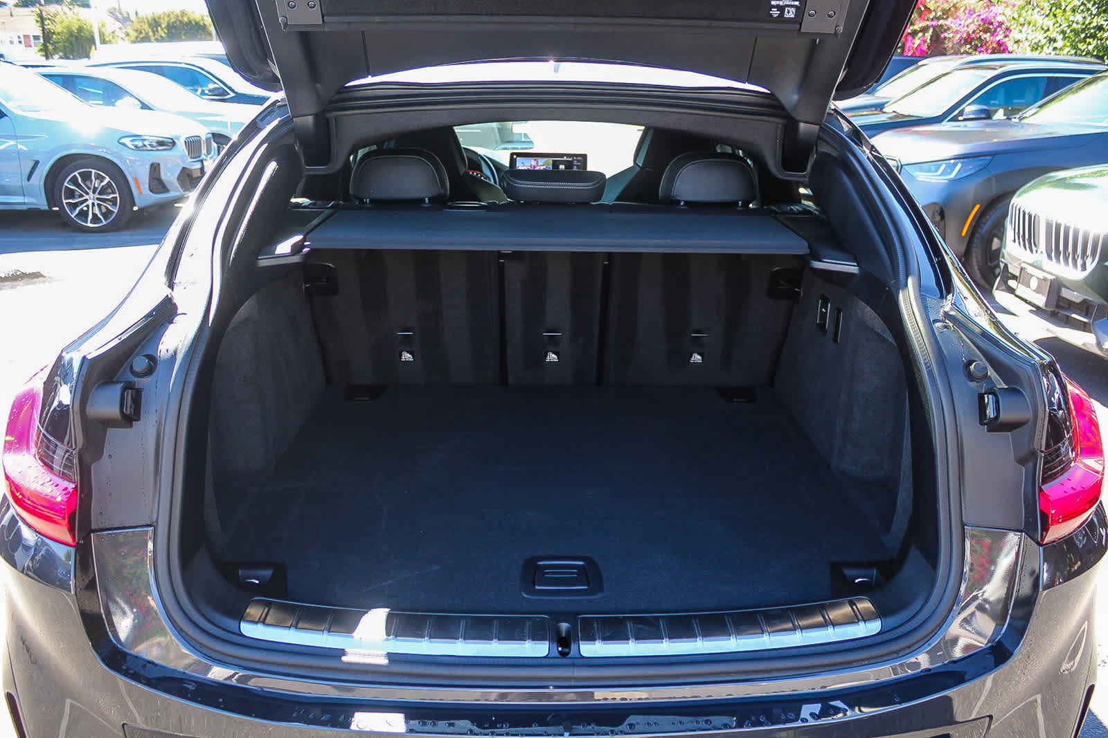 Used 2022 BMW X4 M image 34