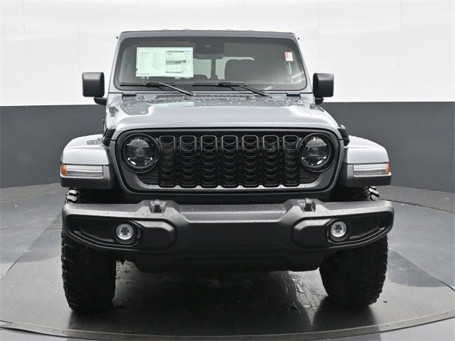 Used 2024 Jeep Gladiator Sport image 7
