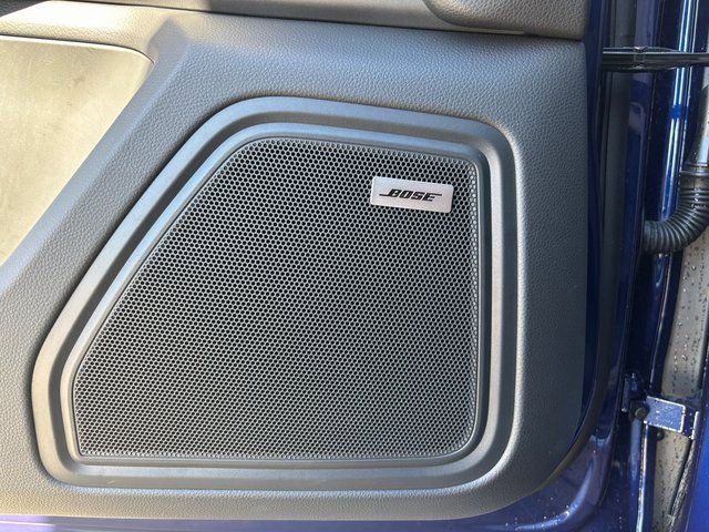Used 2025 Porsche Macan AWD/4WD image 22
