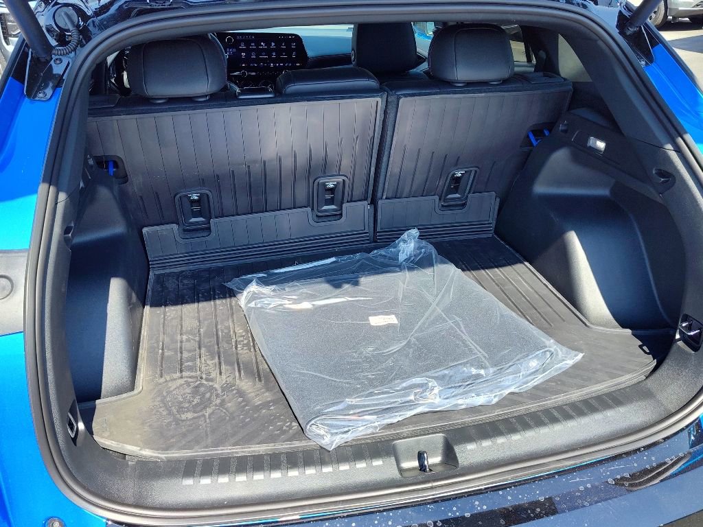 New 2025 Chevrolet Blazer EV RS image 9