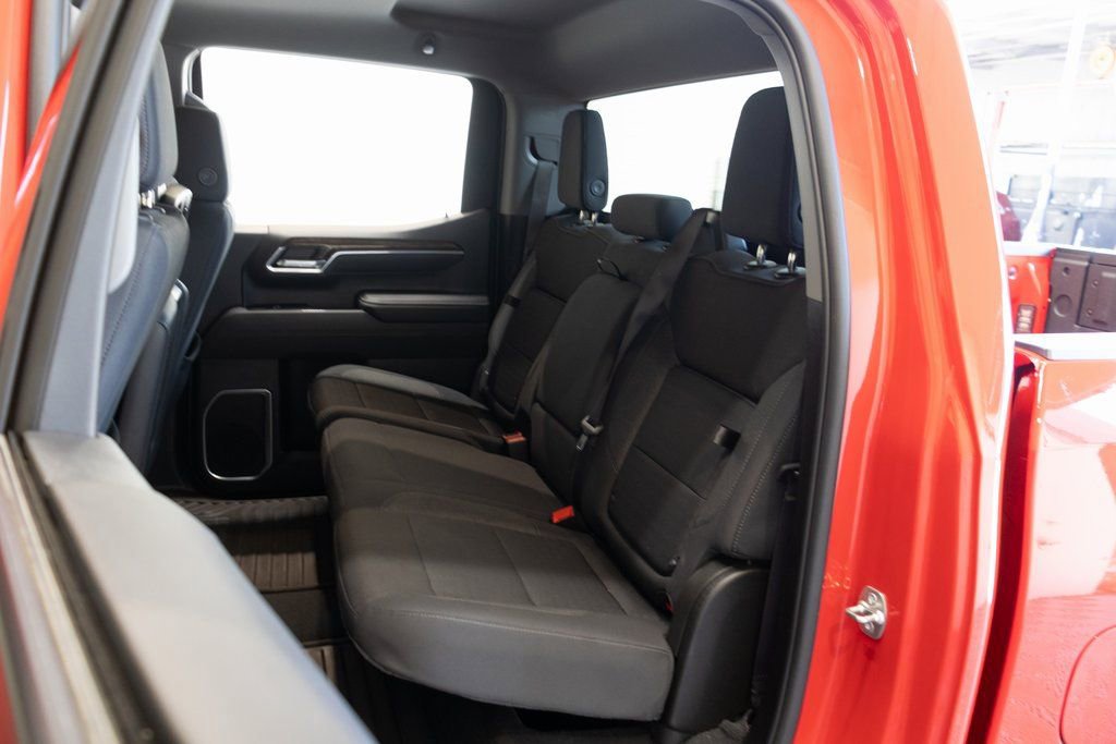 Used 2025 GMC Sierra 1500 Elevation image 20