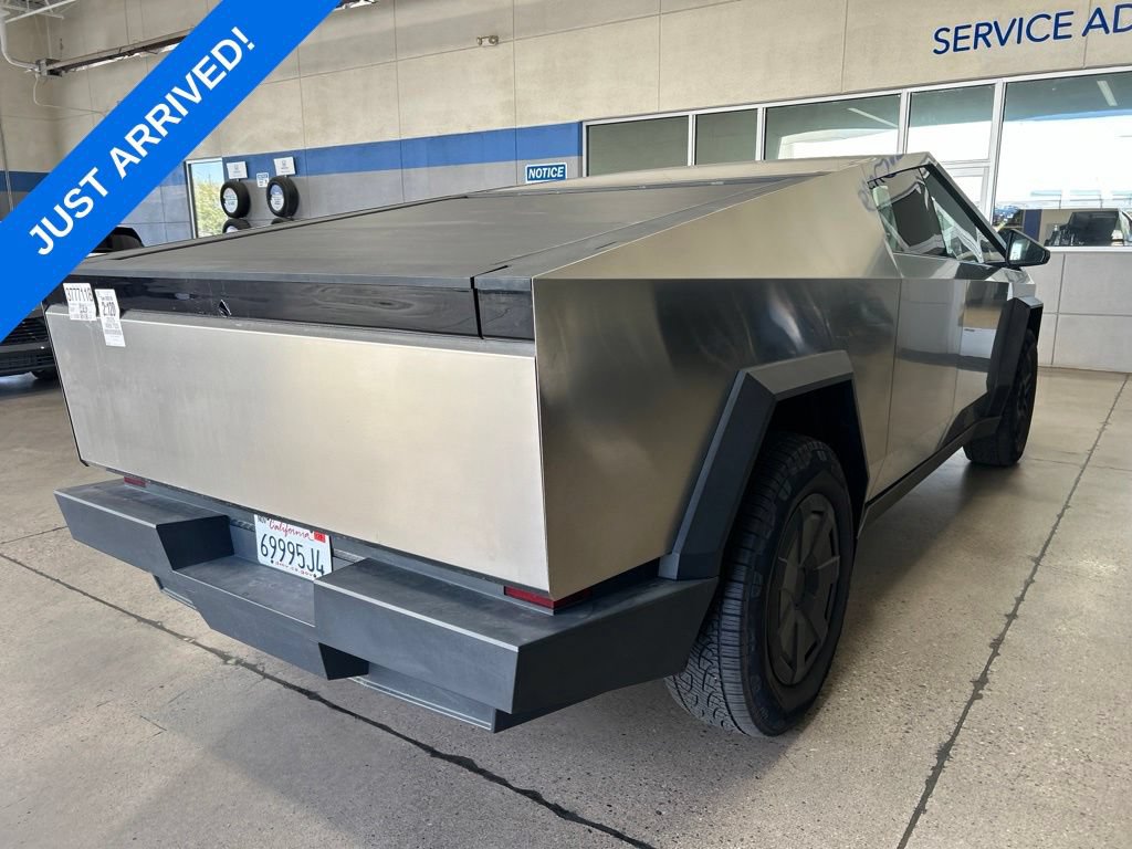 Used 2025 Tesla Cybertruck Cyberbeast AWD/4WD image 3