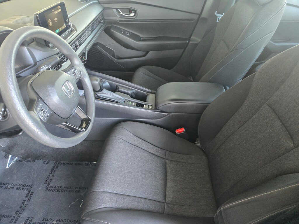 Certified 2023 Honda Accord EX image 20