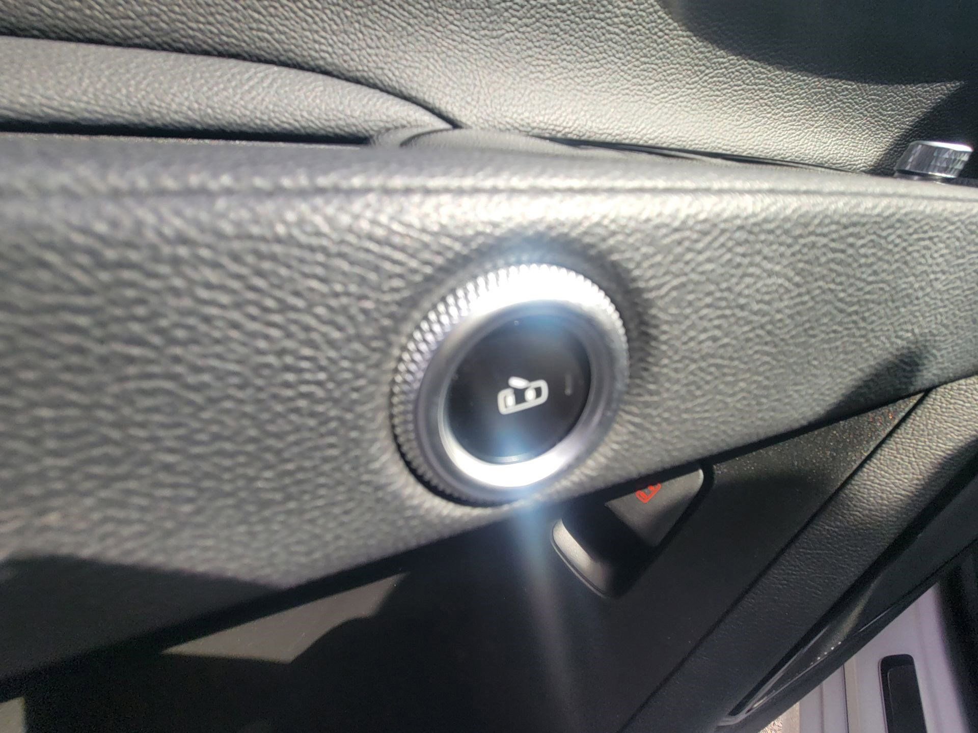 Used 2024 Maserati Grecale GT image 37