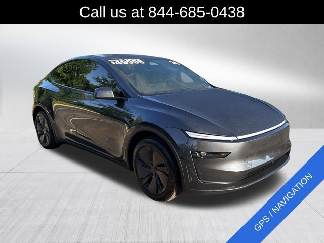Used 2026 Tesla Model Y 2WD image 3
