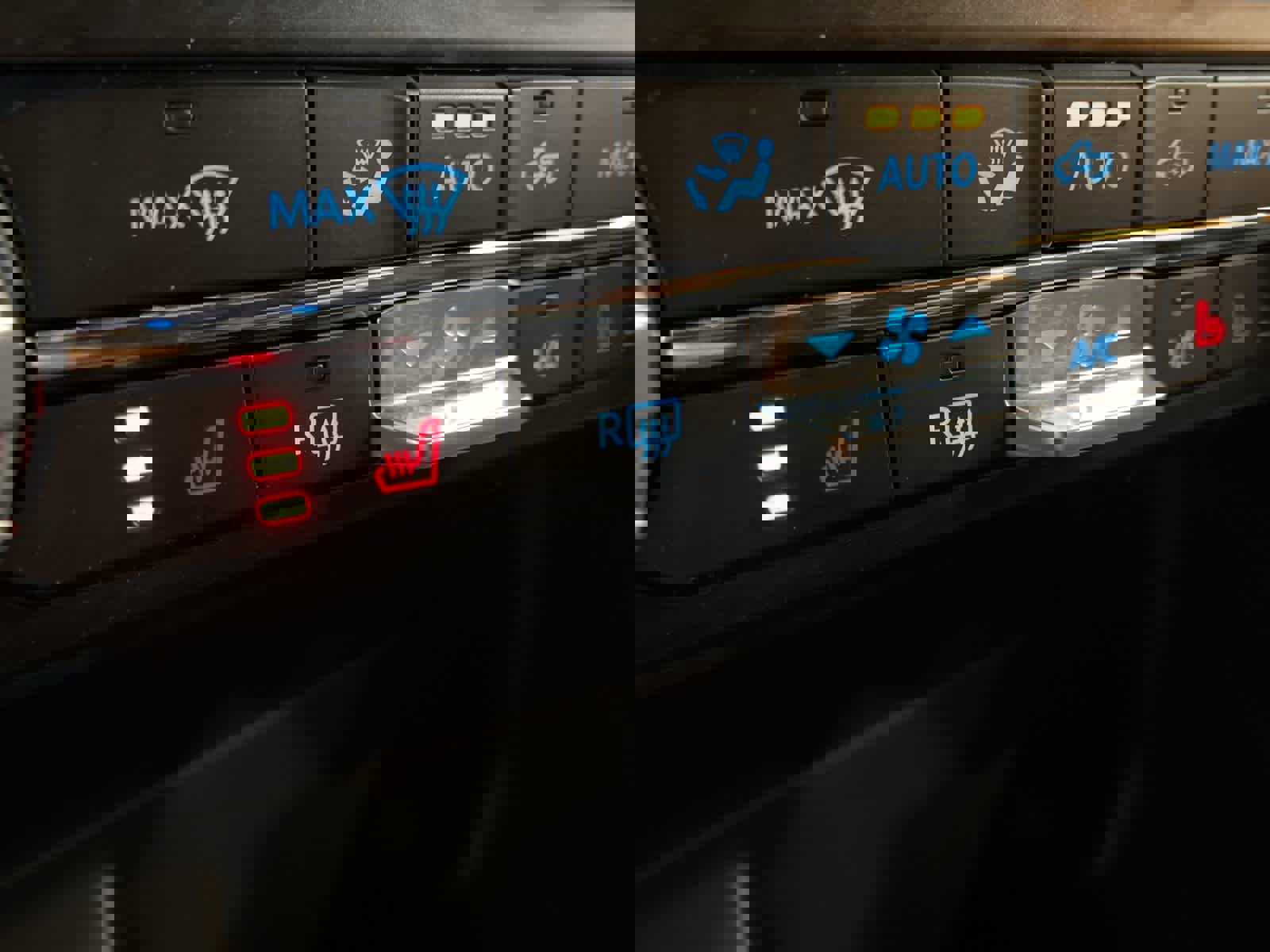 Used 2023 Ford F150 XLT w/ Equipment Group 302A High image 25