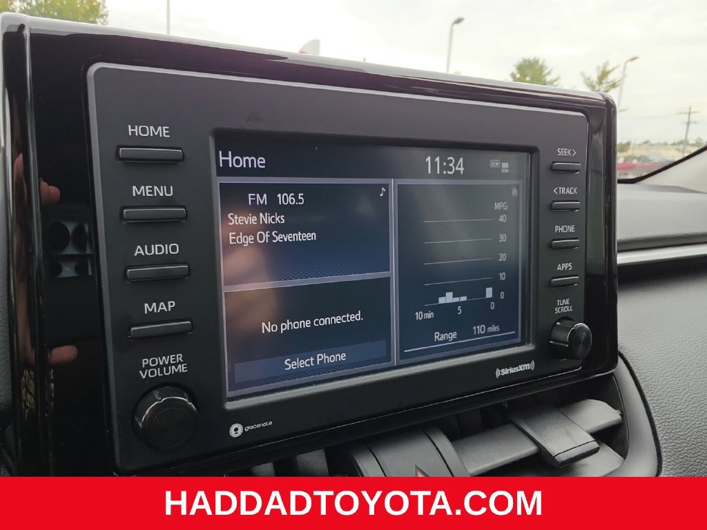 Used 2021 Toyota RAV4 LE AWD/4WD image 17