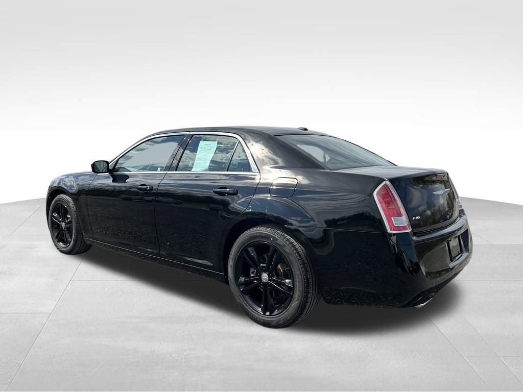 Used 2012 Chrysler 300 S image 13