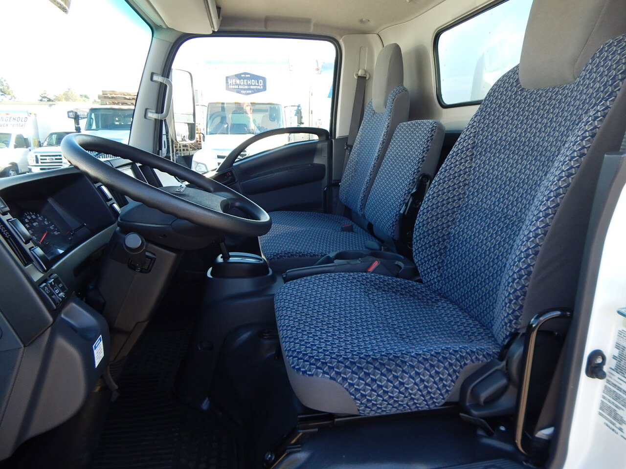 Used 2024 Isuzu NPR image 20