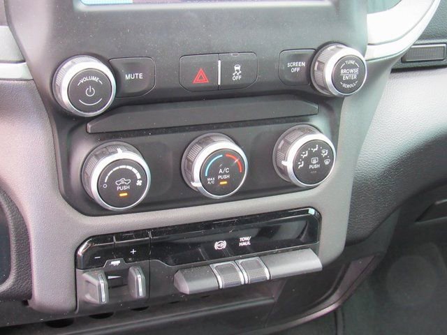 Used 2023 RAM 2500 Big Horn w/ Level 1 Equipment Group image 18