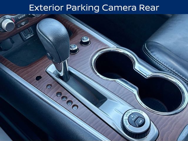 Used 2020 Nissan Pathfinder Platinum image 19