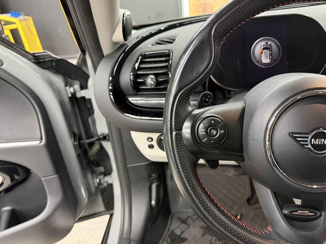 Used 2021 MINI Cooper Clubman S w/ Signature Upholstery Package AWD/4WD image 23