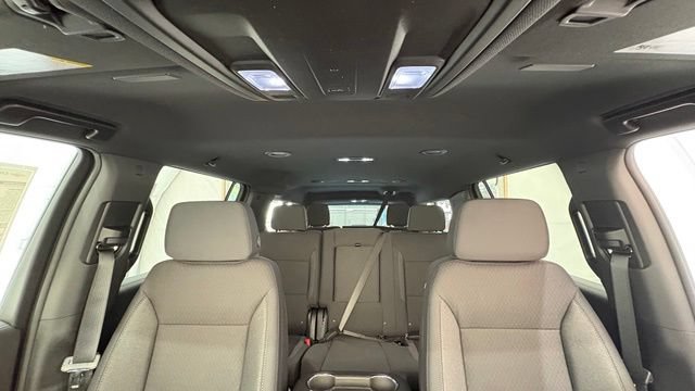 New 2026 Chevrolet Suburban LS w/ Max Trailering Package AWD/4WD image 35