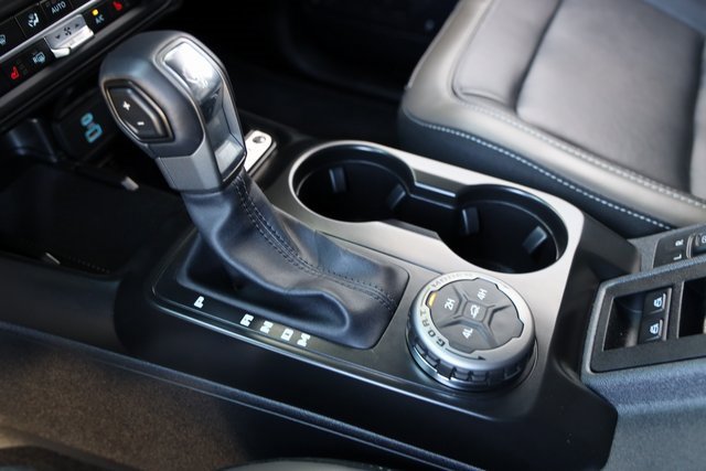 Used 2025 Ford Bronco Outer Banks image 19