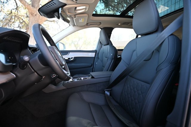 New 2026 Volvo XC90 B5 Core AWD/4WD image 28