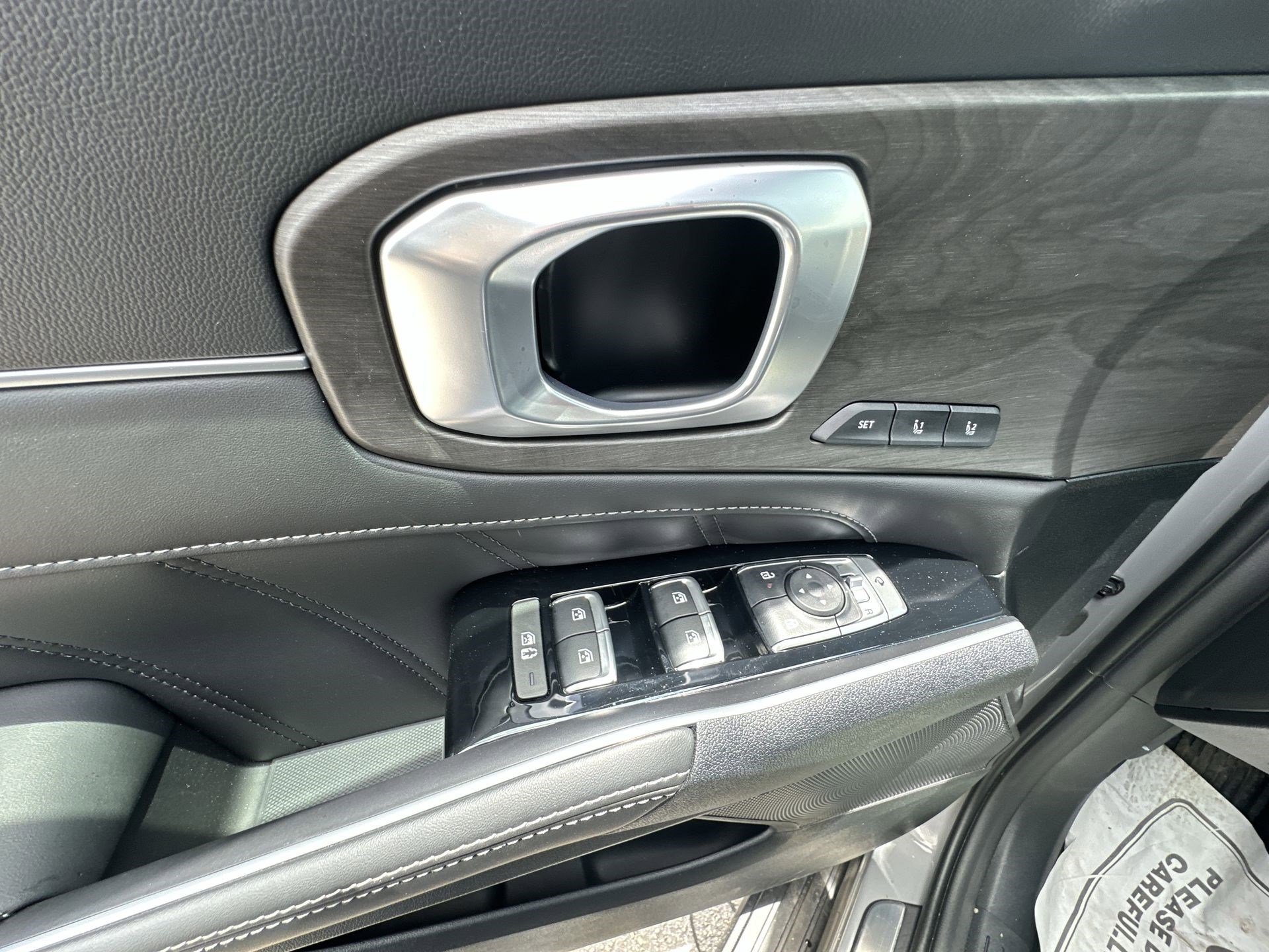 New 2025 Kia Sorento SX Prestige image 18