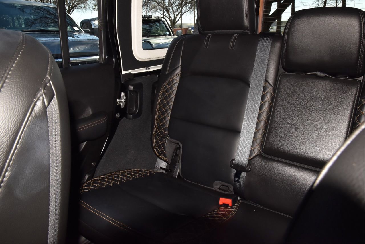 Used 2022 Jeep Wrangler Unlimited Sahara image 19