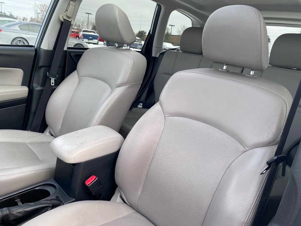 Used 2015 Subaru Forester 2.5i Limited image 13