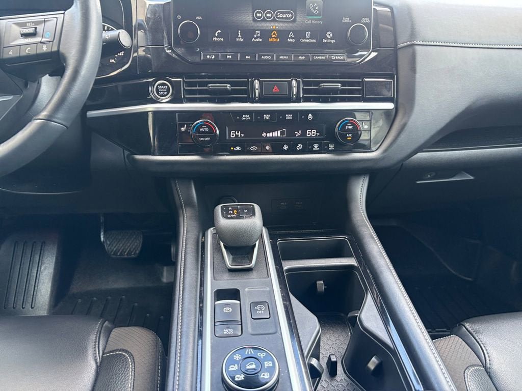 Used 2024 Nissan Pathfinder SL w/ SL Premium Package AWD/4WD image 13
