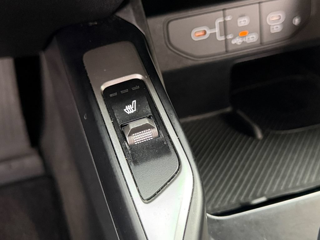 Used 2024 Kia Sorento S FWD image 28